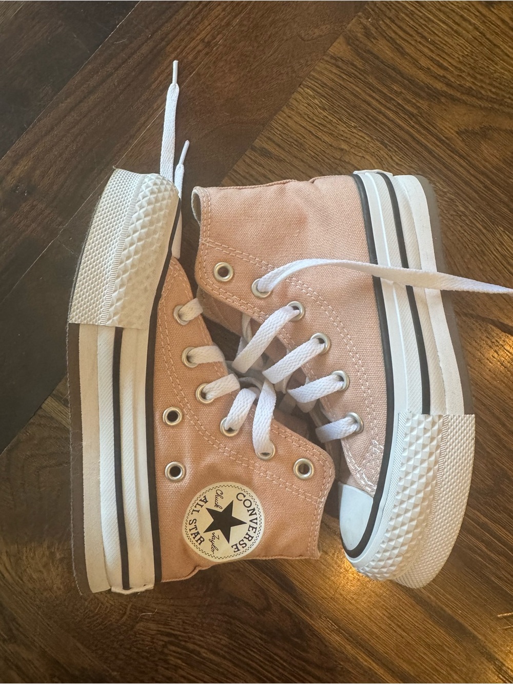 Converse Kids High Top Sneakers in Blush Pink and White